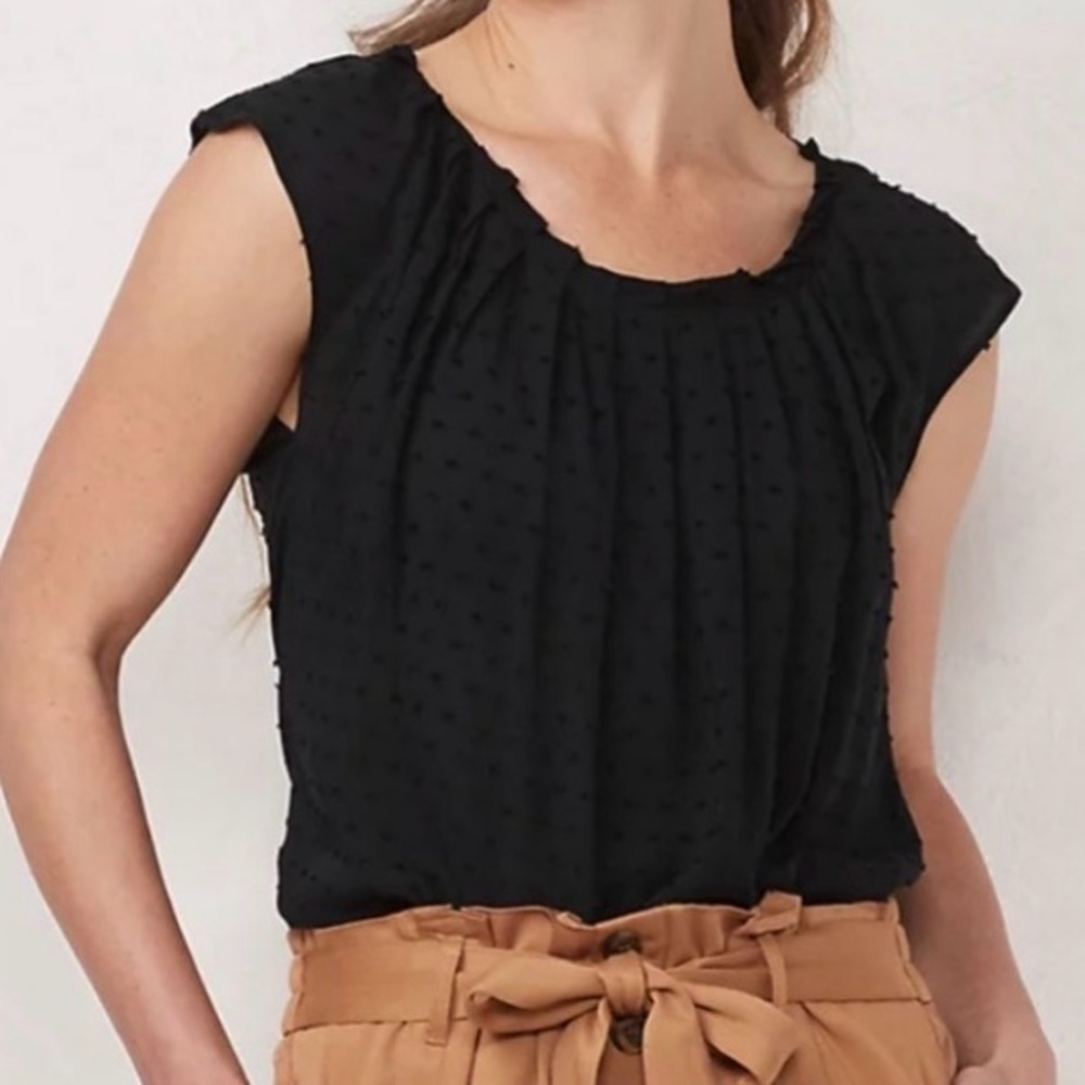 LC Lauren Conrad Black Textured Cap Sleeve Blouse